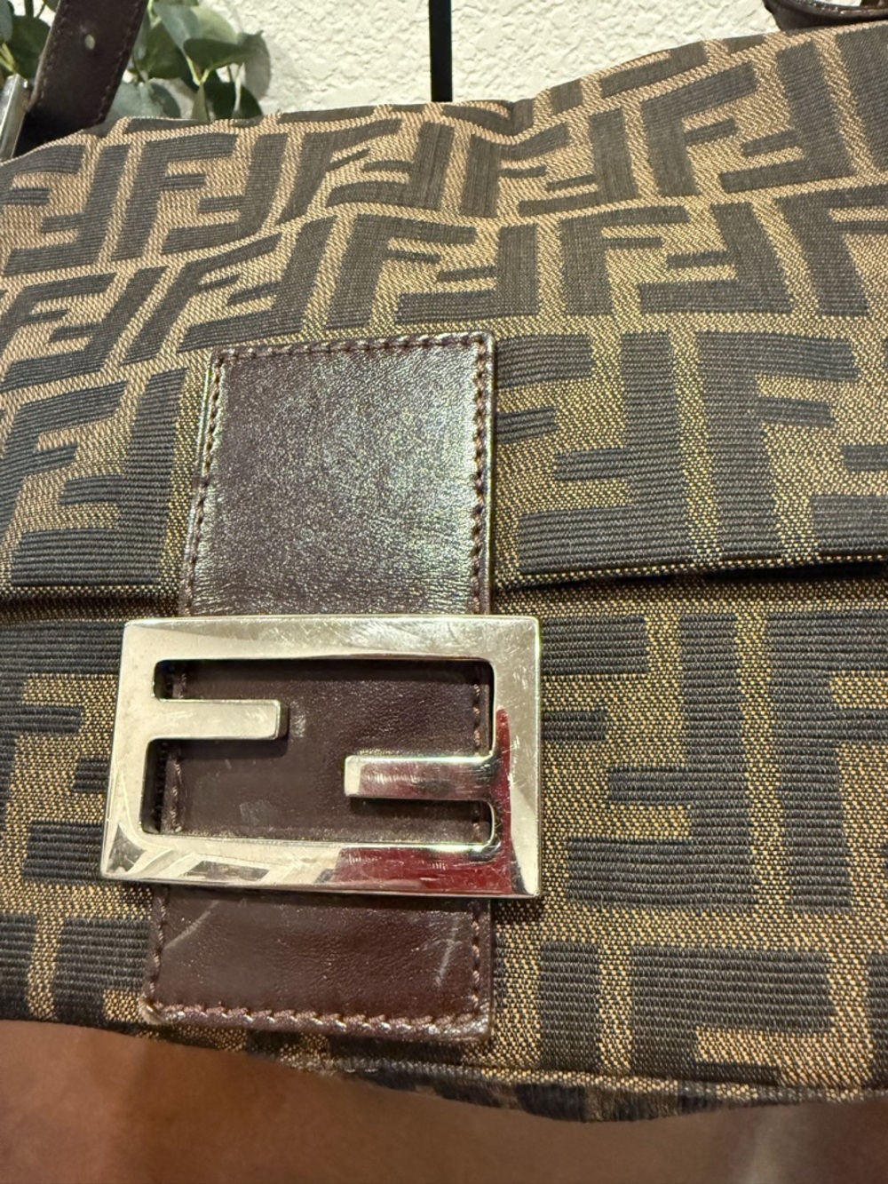 Fendi Zucca Mama Forever baguette - Picture 2 of 15